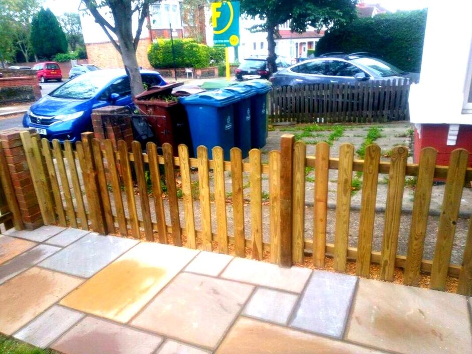 Picket fence installation